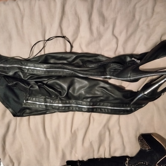 Crotch height 😉 boots. Custom made. - Picture 2 of 6